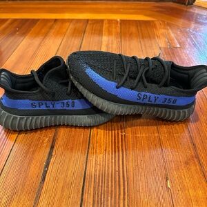 YEEZY BOOST 350 V2 'DAZZLING BLUE'